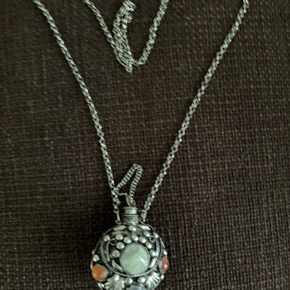 Set of 2 necklaces and ring with natural stones - Picture 5 of 12